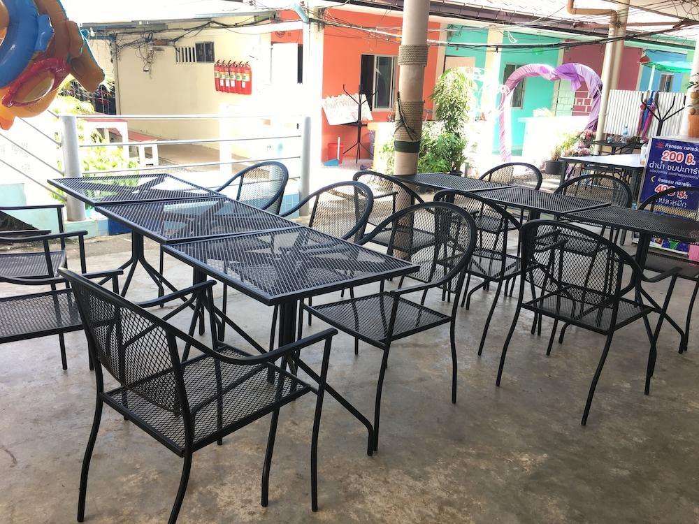 Hotel Aiem Sa Ard Koh Larn Exterior foto