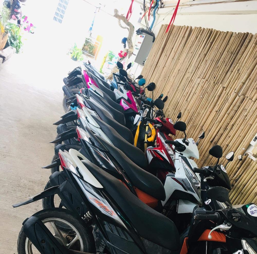 Hotel Aiem Sa Ard Koh Larn Exterior foto