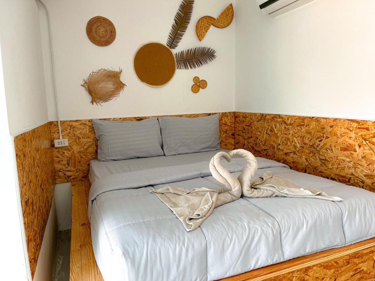 Hotel Aiem Sa Ard Koh Larn Exterior foto