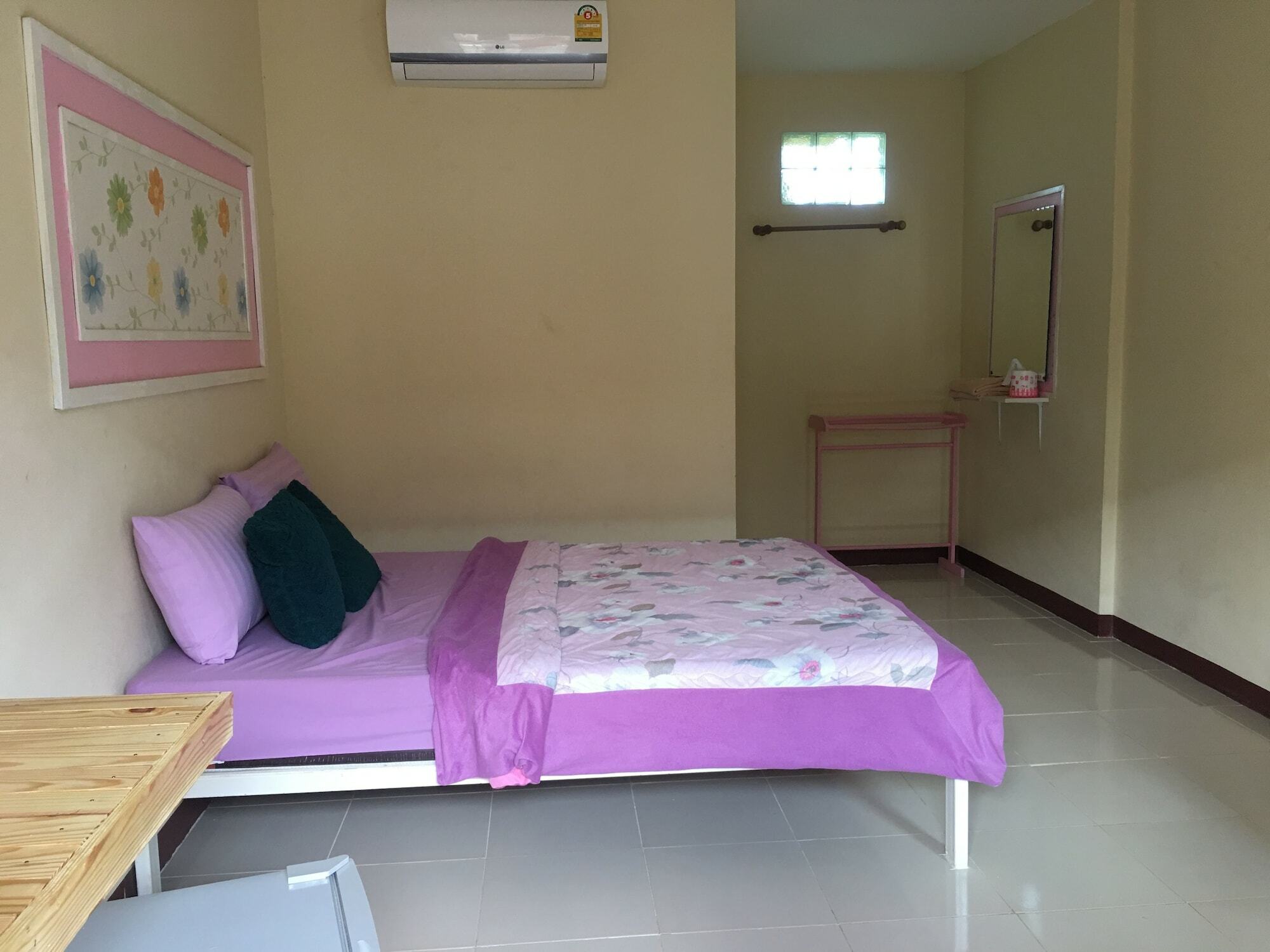 Hotel Aiem Sa Ard Koh Larn Exterior foto